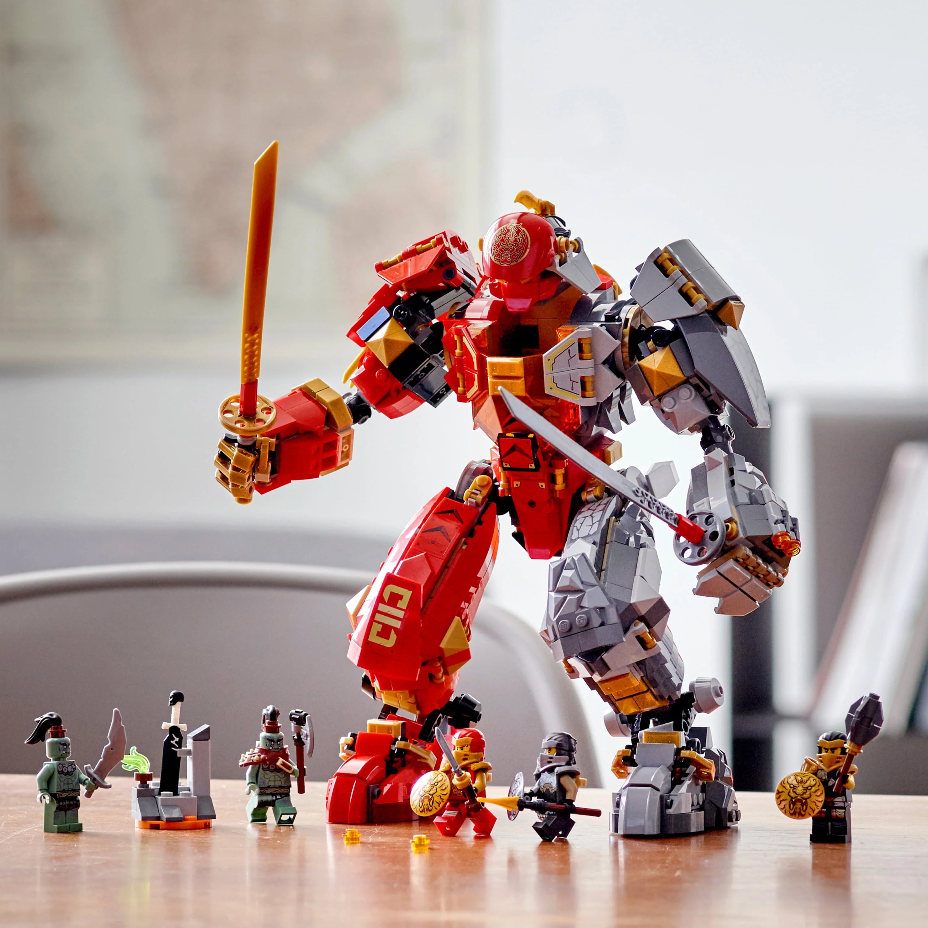 Fire Stone Mech Building Toy (968 Pieces) B72170