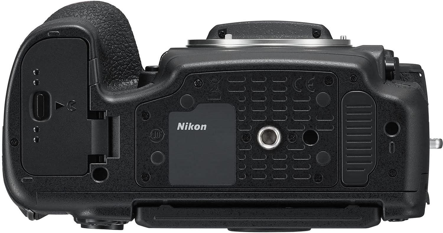 Nikon D850 FX-Format Digital SLR Camera Body with 2X SanDisk 64GB Memory Cards, Deluxe Carrying Bag, Card Reader S8502