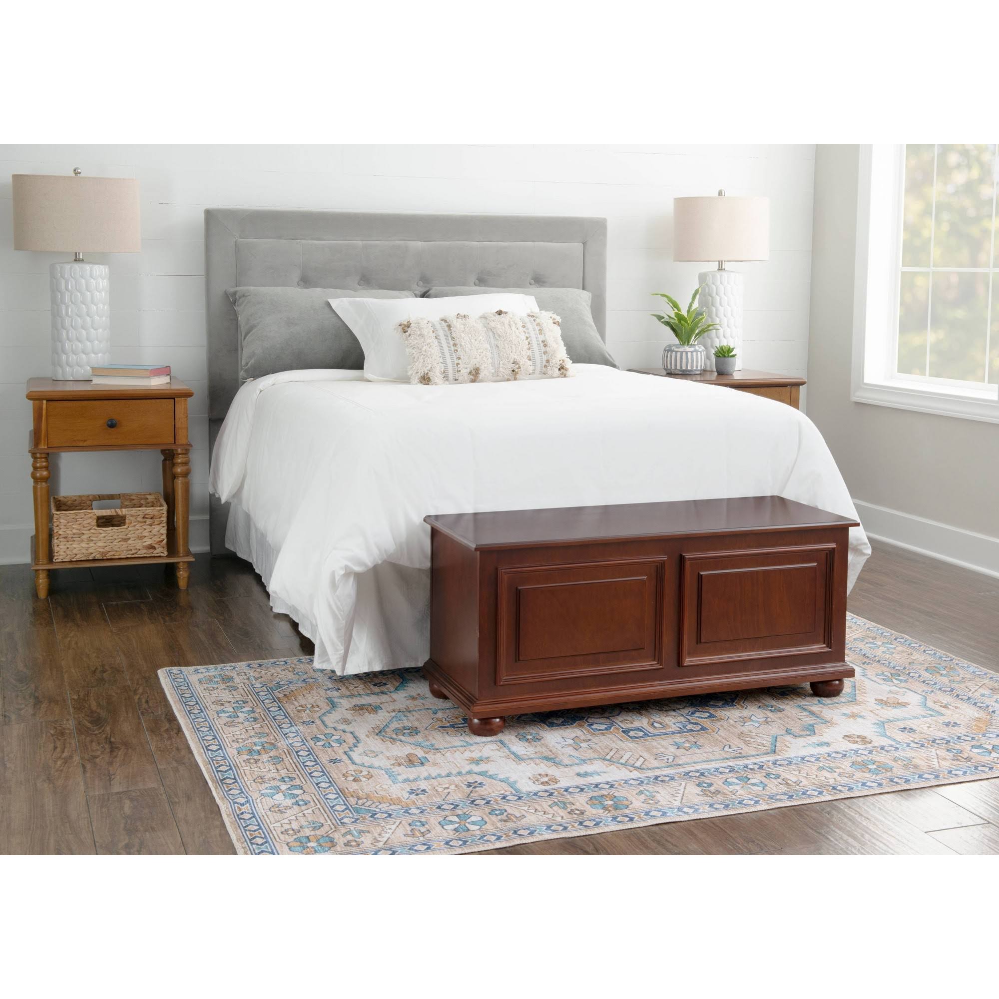 Cedar Chest Cherry Red M368534