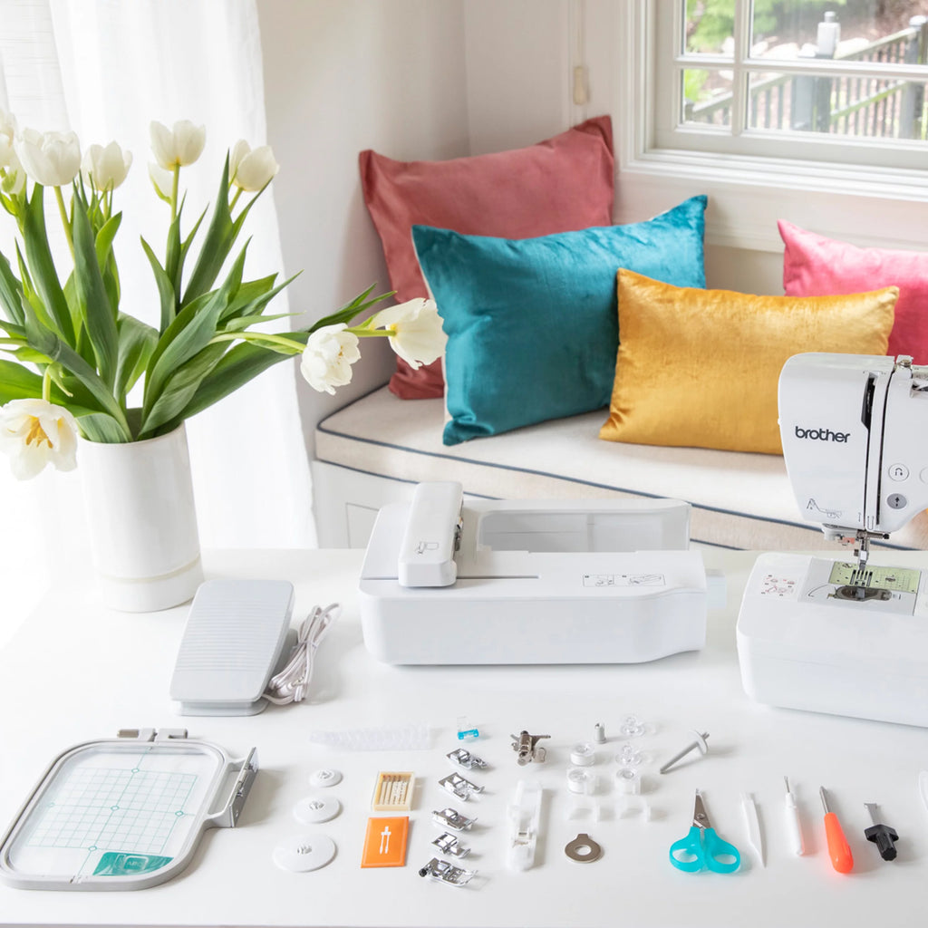 Computerized Sewing & Embroidery Machine with Built-in Designs & Wireless Connectivity D741142