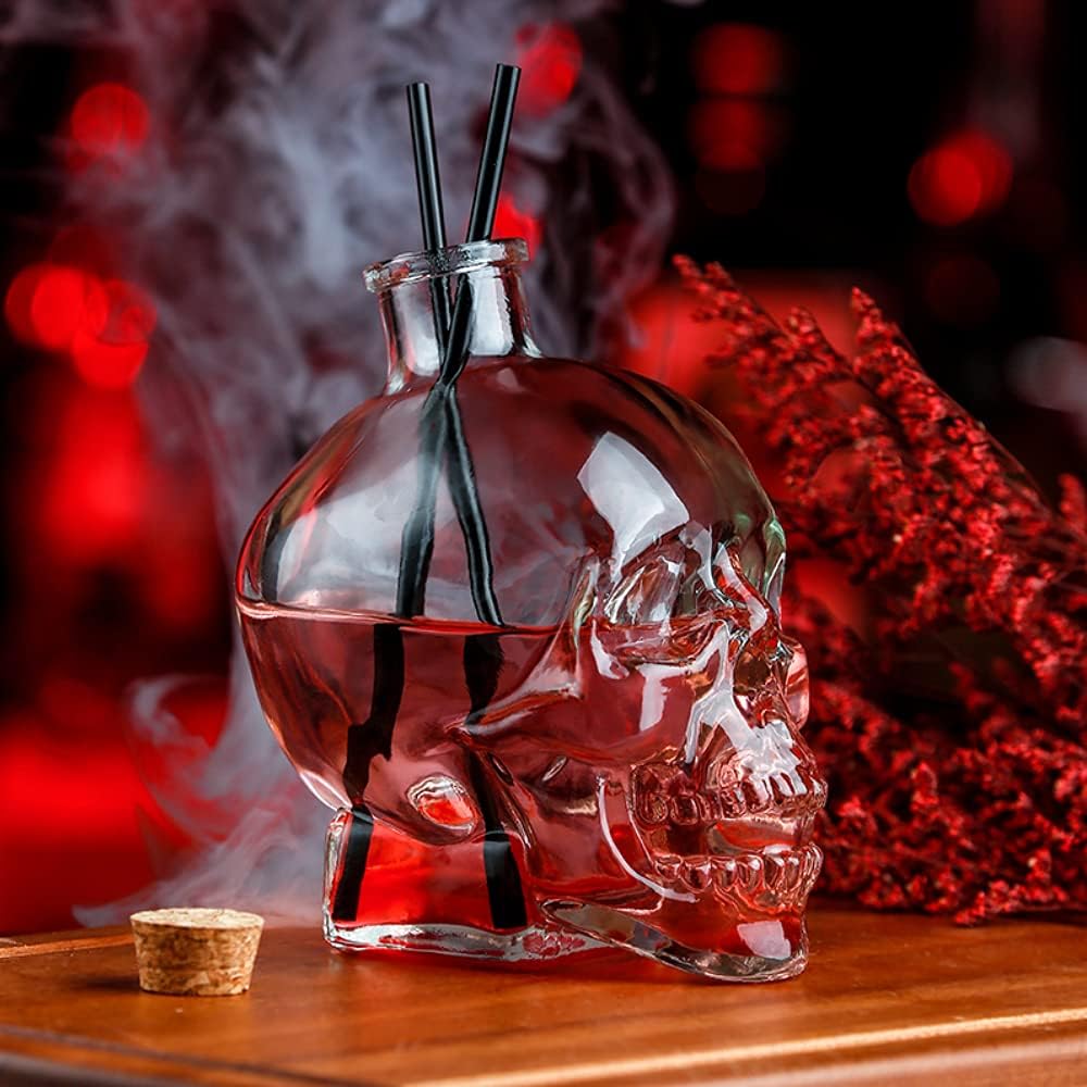 Lead-free Glass Skull Whiskey Bottle With Cork Stopper (400ML) R9808