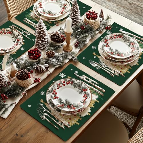Christmas Placemats Set of 4 Green J4058