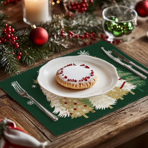 Christmas Placemats Set of 4 Green J4058
