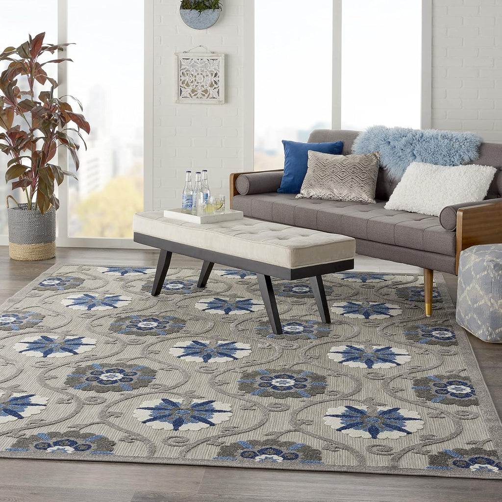 Grey/Blue 7' x 10' Area Rug N553
