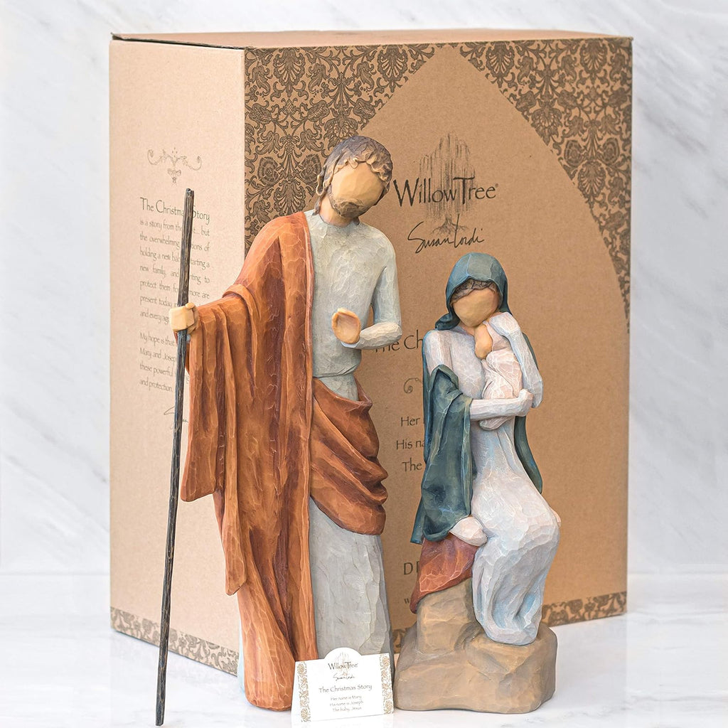 Sculpted hand-painted nativity figures X2396