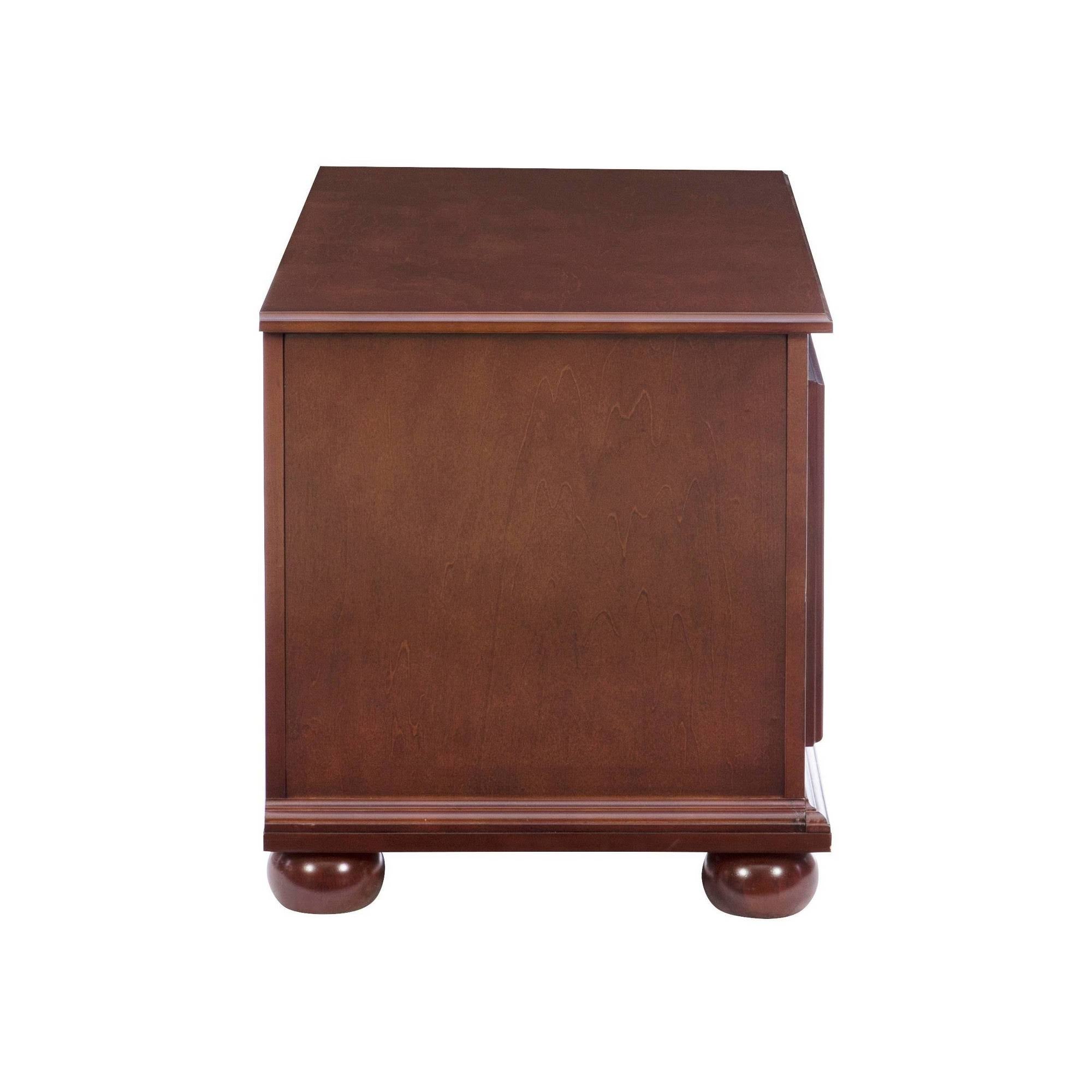 Cedar Chest Cherry Red M368534