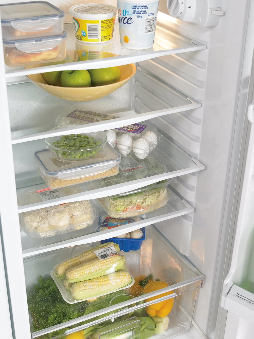 White 11.0 Cu ft All Refrigerator R32896