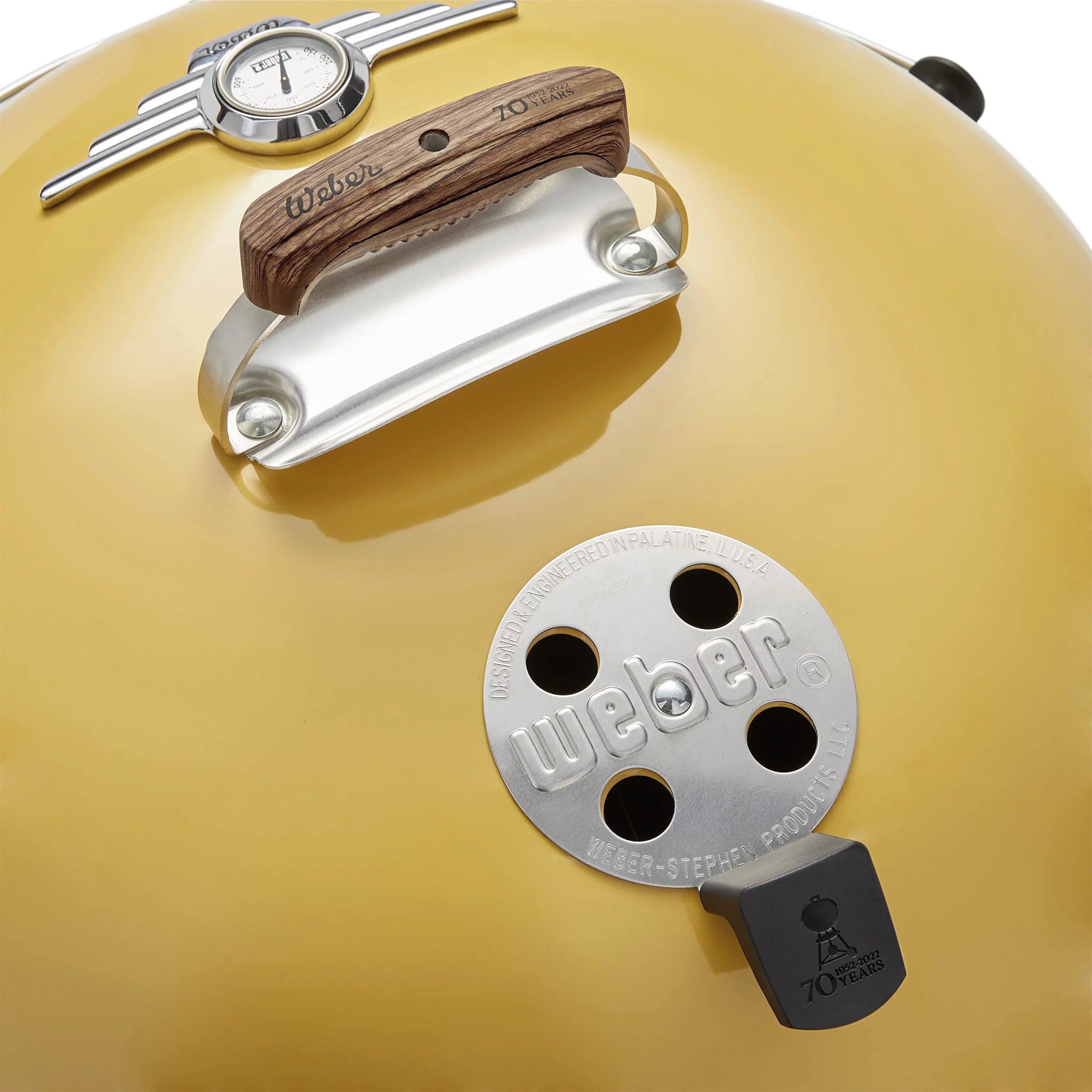 22 in. Charcoal Grill Yellow P4110