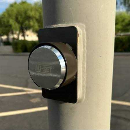 Hand Hole Cover Lock Z561025