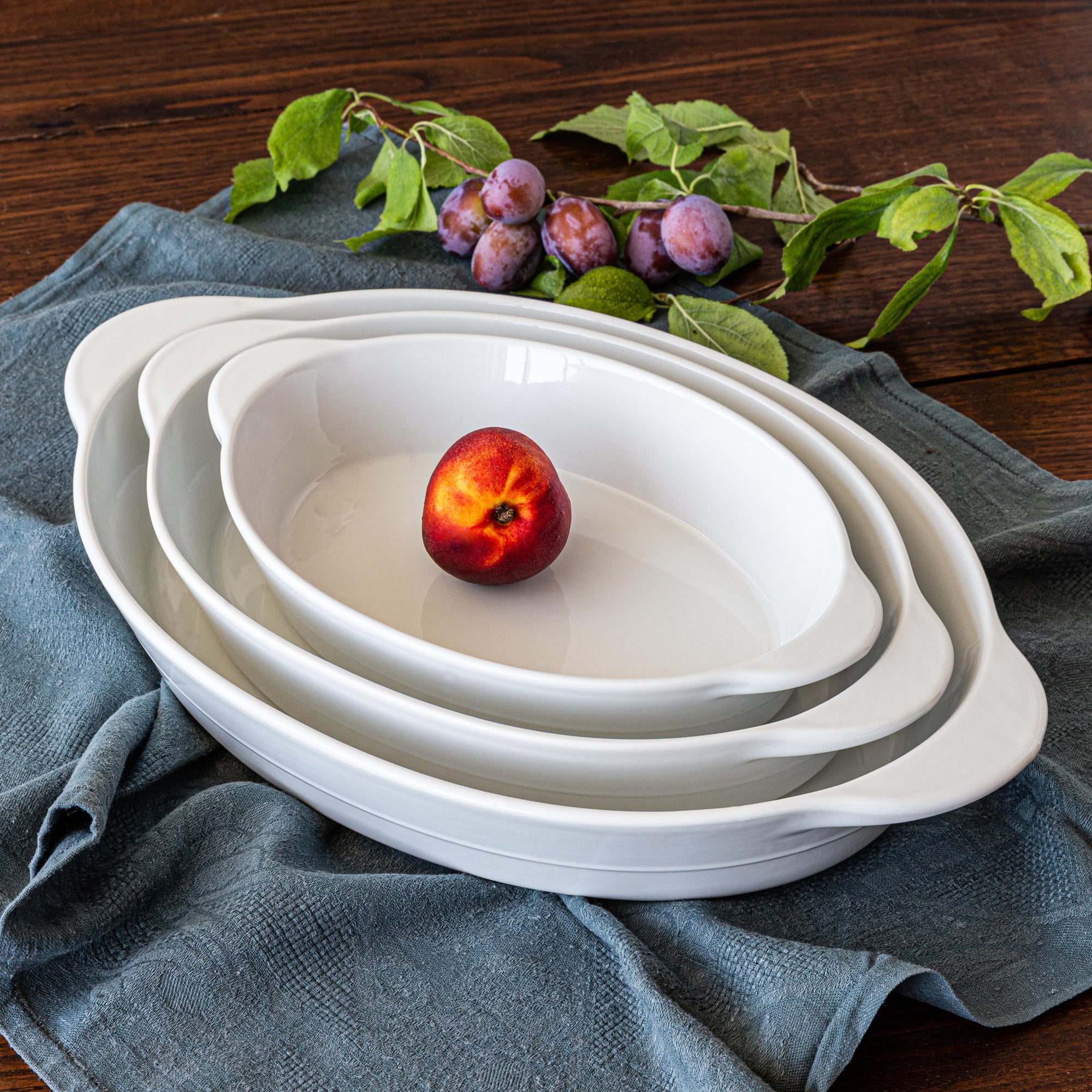 Set of 3 White Porcelain Oval Bakers B211