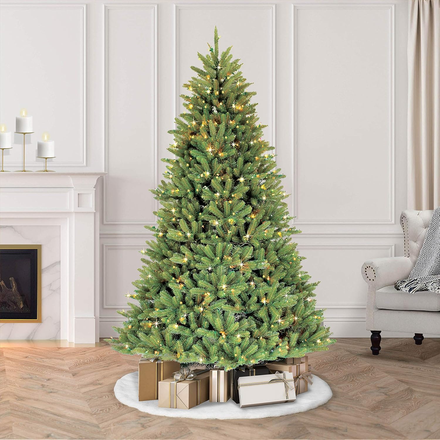 7.5 Foot Pre-Lit Fraser Fir Artificial Christmas Tree with 750 Clear Lights L920