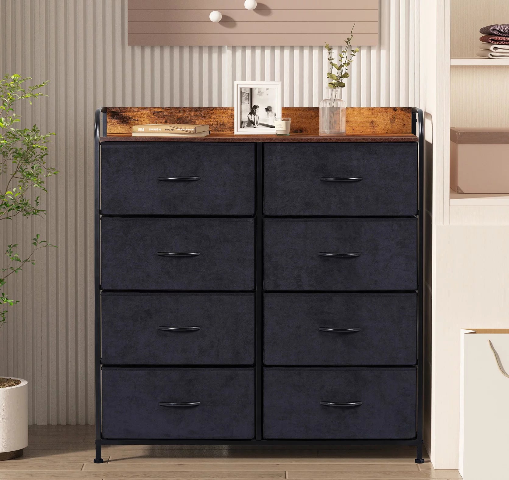 8 Drawer Dresser I1525