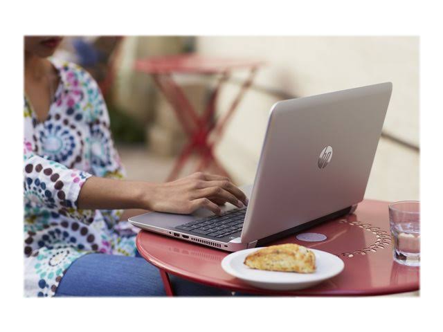 15.6in Laptop PC M695069