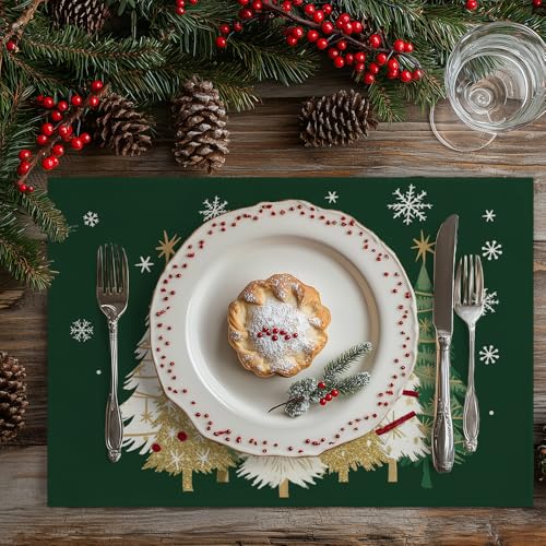 Christmas Placemats Set of 4 Green J4058