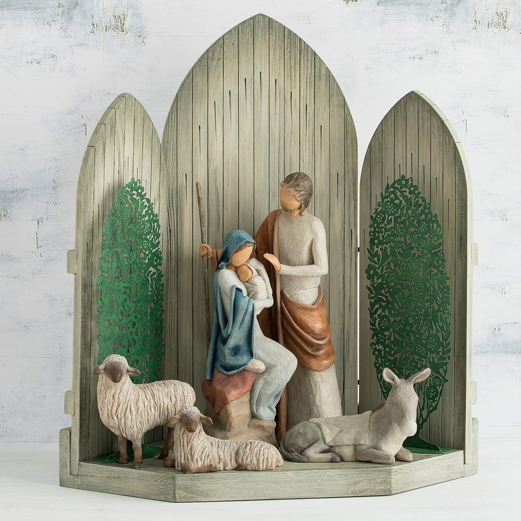 Sculpted hand-painted nativity figures X2396