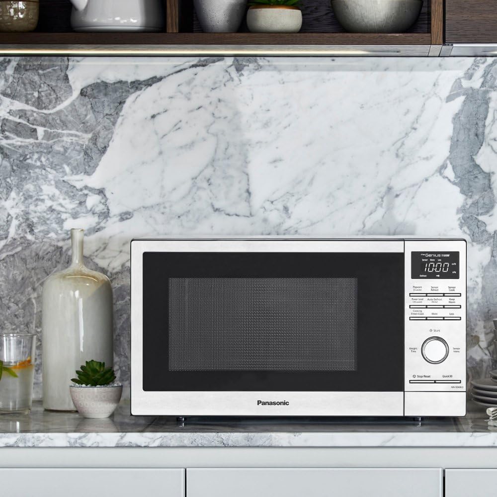 1.3 cu. ft. 1100W Stainless Steel Microwave I8098
