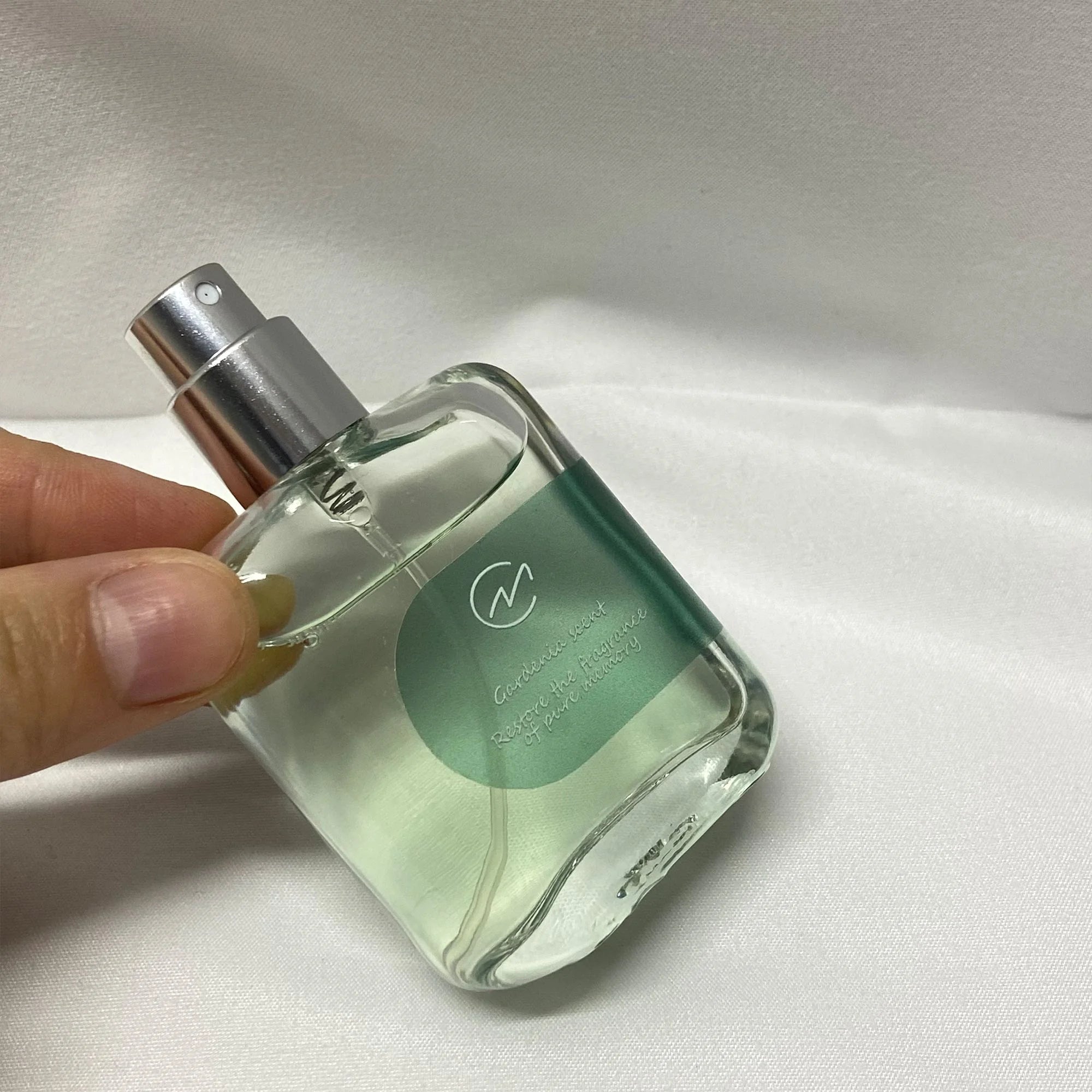 Perfumes M481235