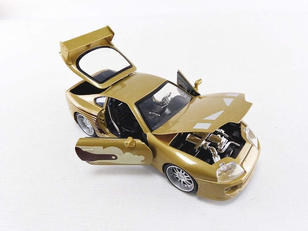 Gold 1:24 Scale Die-Cast Toyota Supra Toy Car O5642