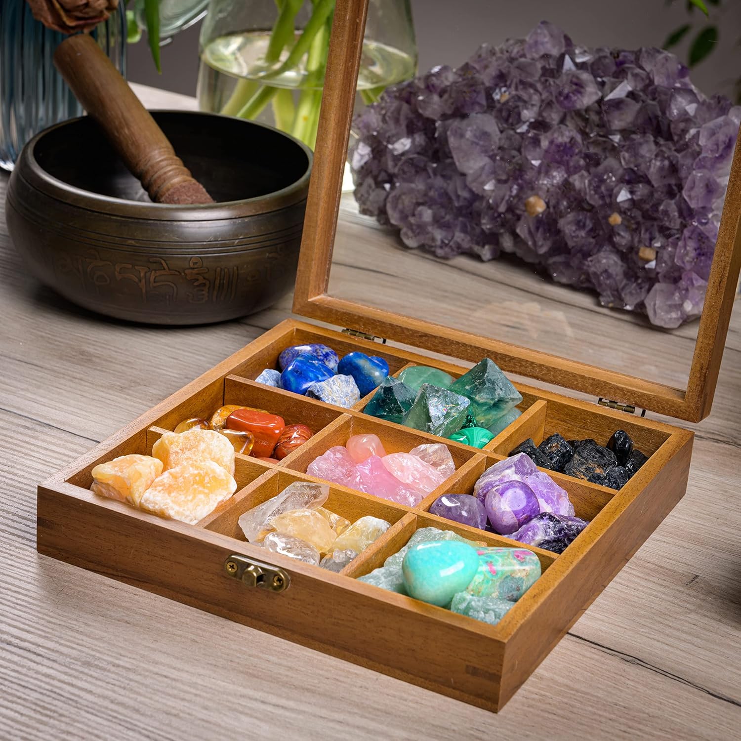 9 Grid Crystal Display Case with Acrylic Lid L81701