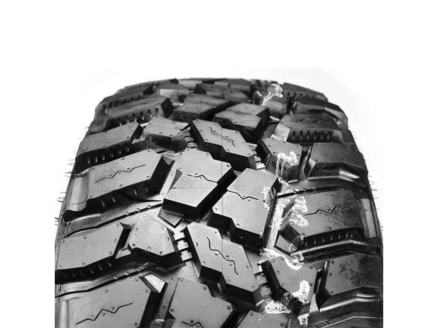 LT315/75R16 E 127Q Tire J159